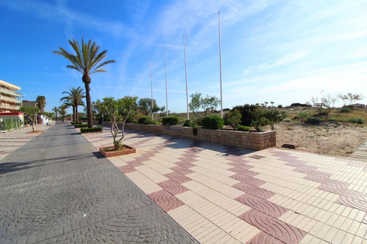 Global Properties, Atico Con Vistas En La Playa De Canet 卡耐特蒂贝兰格 外观 照片